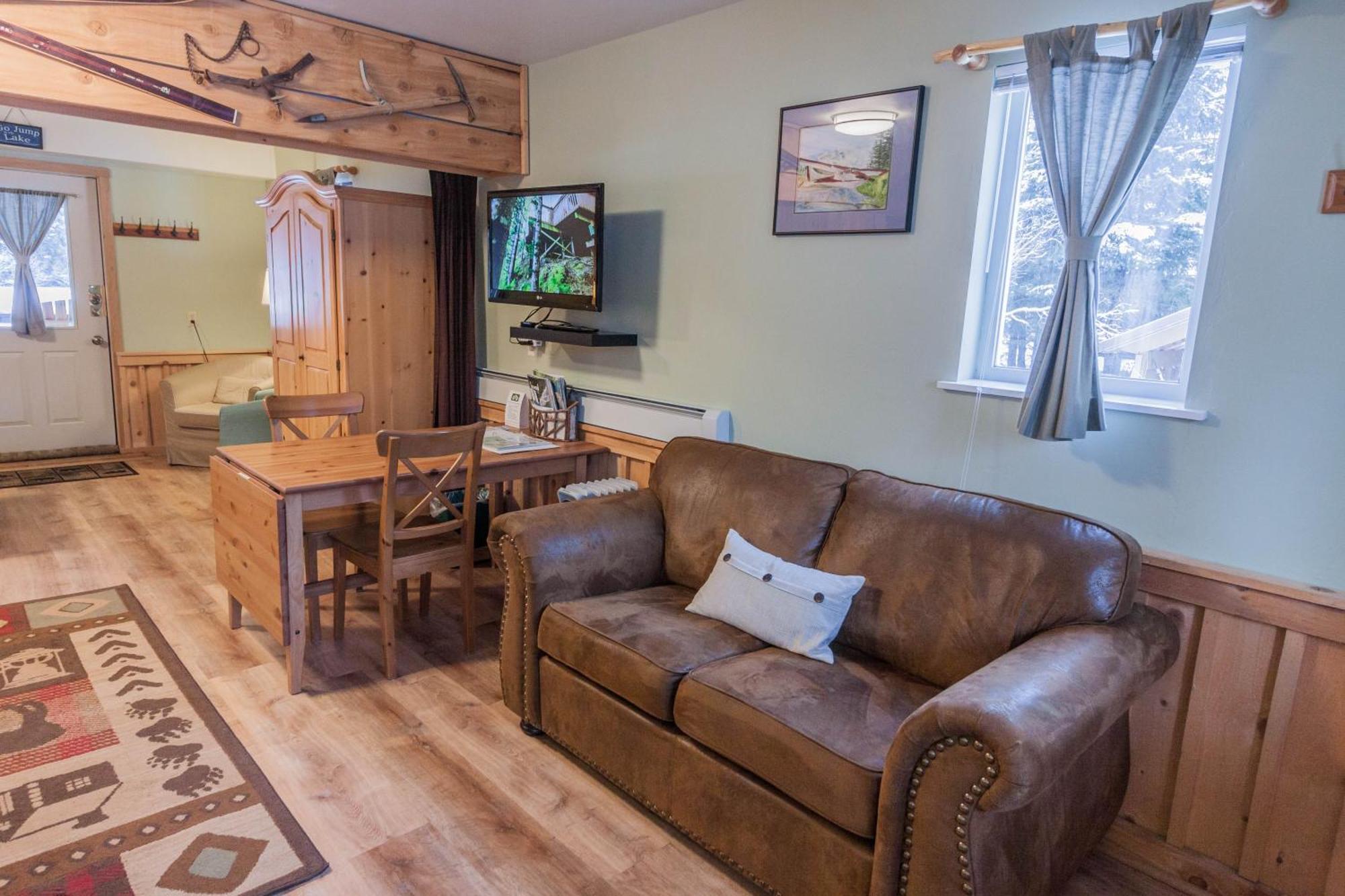 Bear Lake Lodgings B&B, Inc Seward Buitenkant foto