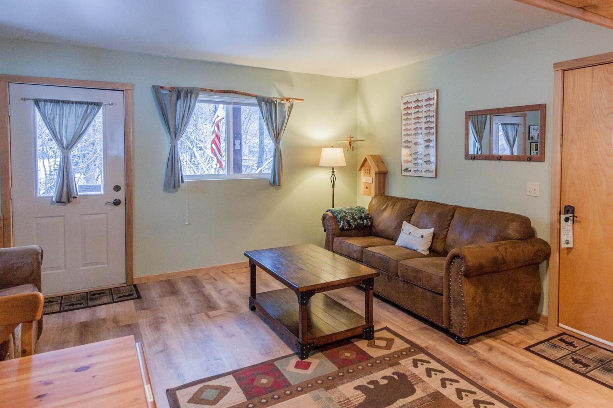Bear Lake Lodgings B&B, Inc Seward Buitenkant foto